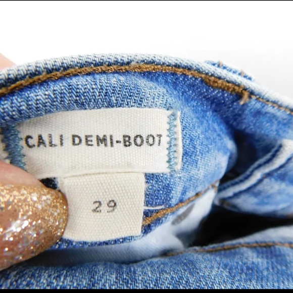 Madewell Cali Demi Boot Raw Hem Jeans, Size 29 - Picture 8 of 9